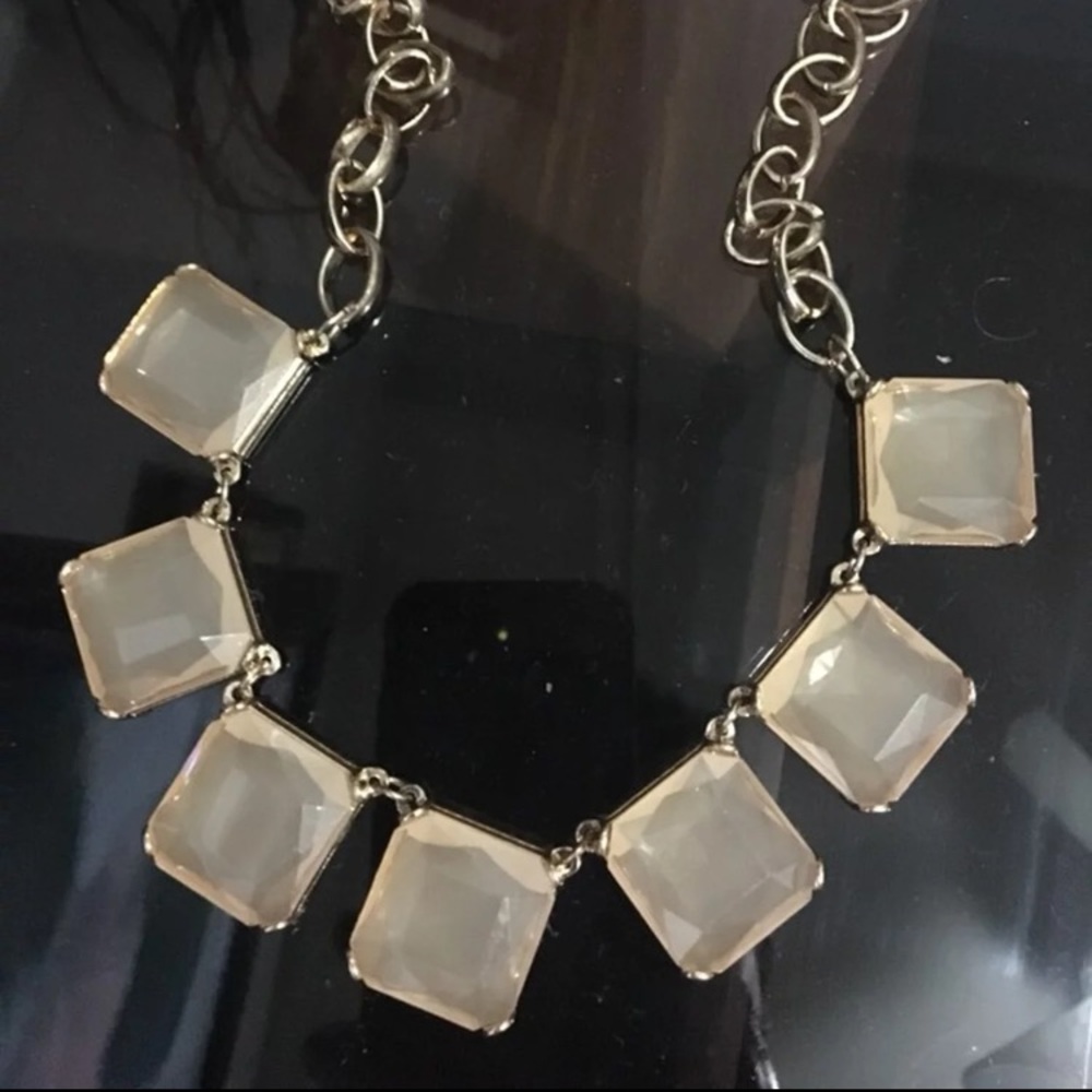 Ann Taylor necklace